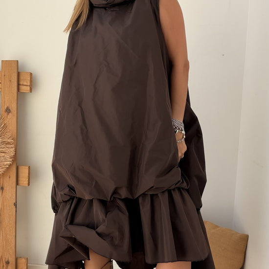 Vestido Impermeável da Paprika, corpo inteiro