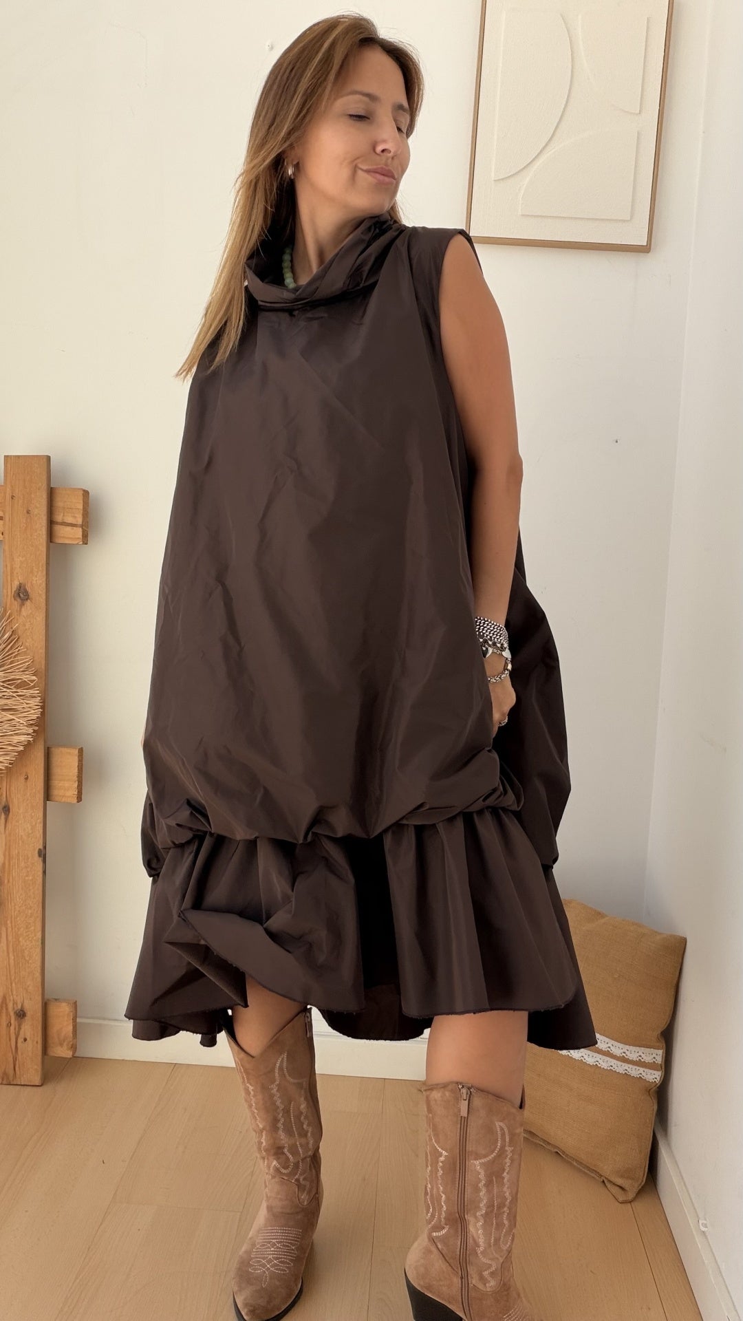 Vestido Impermeável da Paprika, corpo inteiro