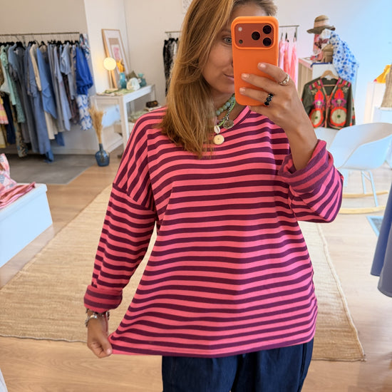 Camisola às riscas com corte oversized