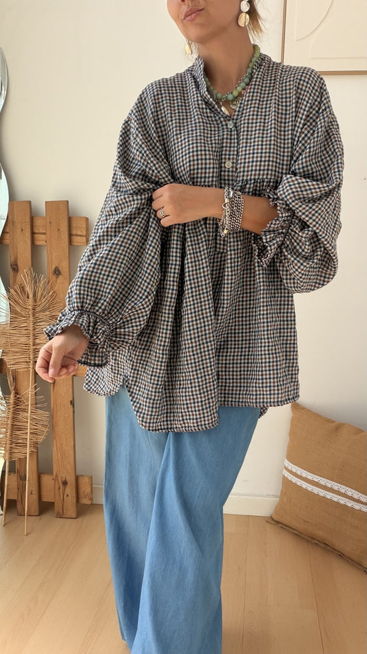 Blusa em algodão com padrão vichy azul e branco