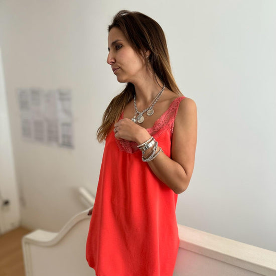 Top alça renda