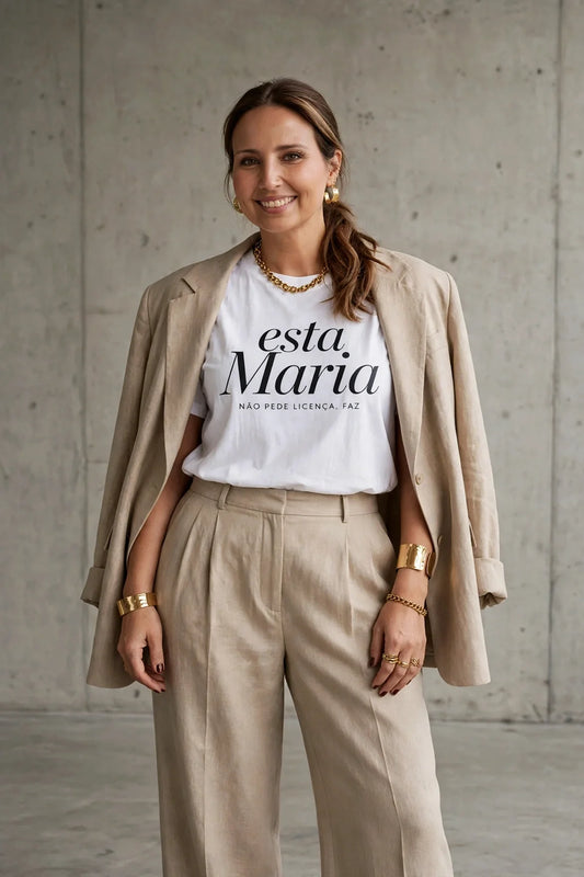T-shirt branca da linha Esta Maria com frase impressa