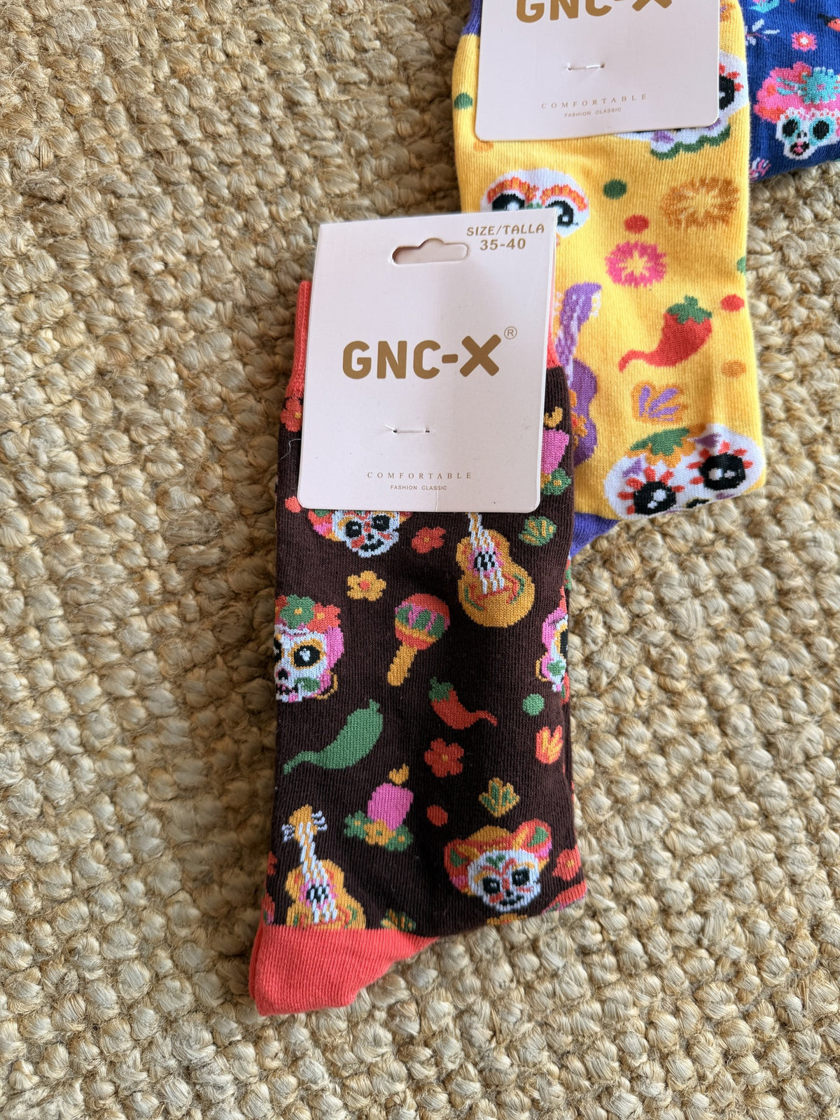 Meias com estampado mexicano colorido