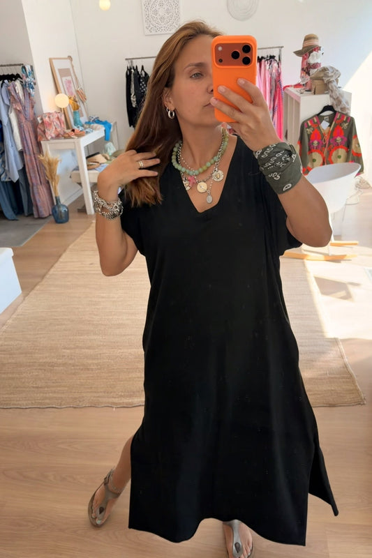 Vestido t-shirt em algodão com decote em V