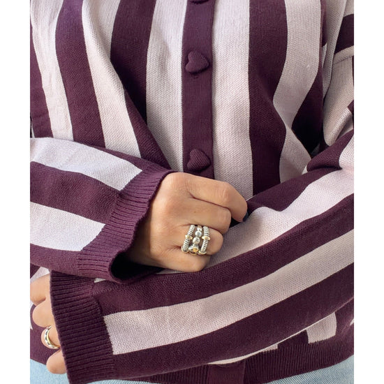 Cardigan Risca Botão Coração – vista 4