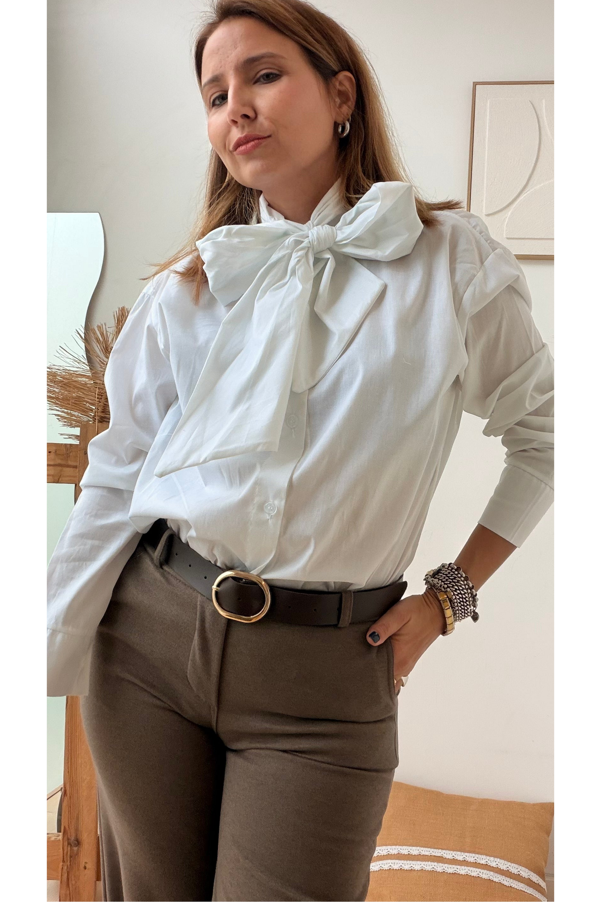 CAMISA LAÇO BRANCA CLÁSSICA – vista 2