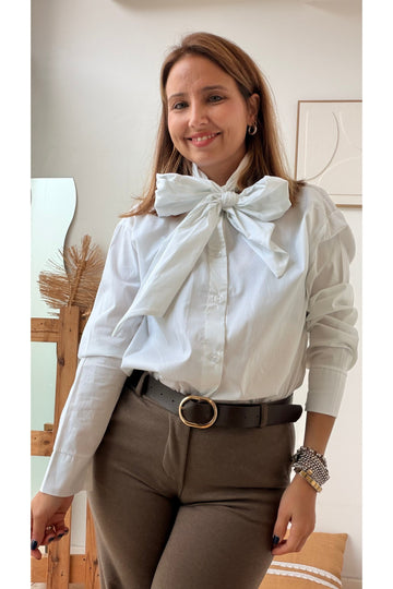 CAMISA LAÇO BRANCA CLÁSSICA – vista 1