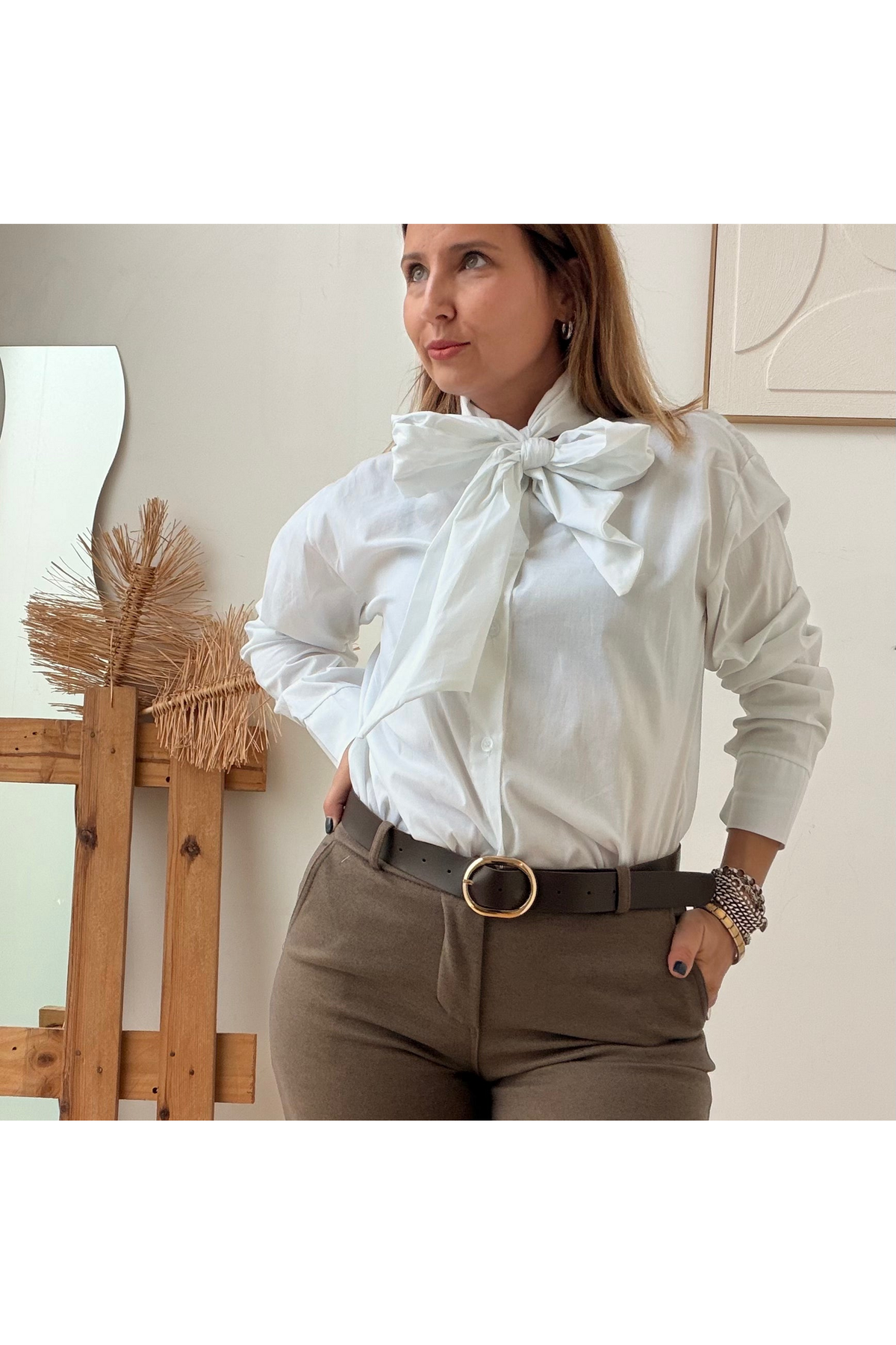 CAMISA LAÇO BRANCA CLÁSSICA – vista 3