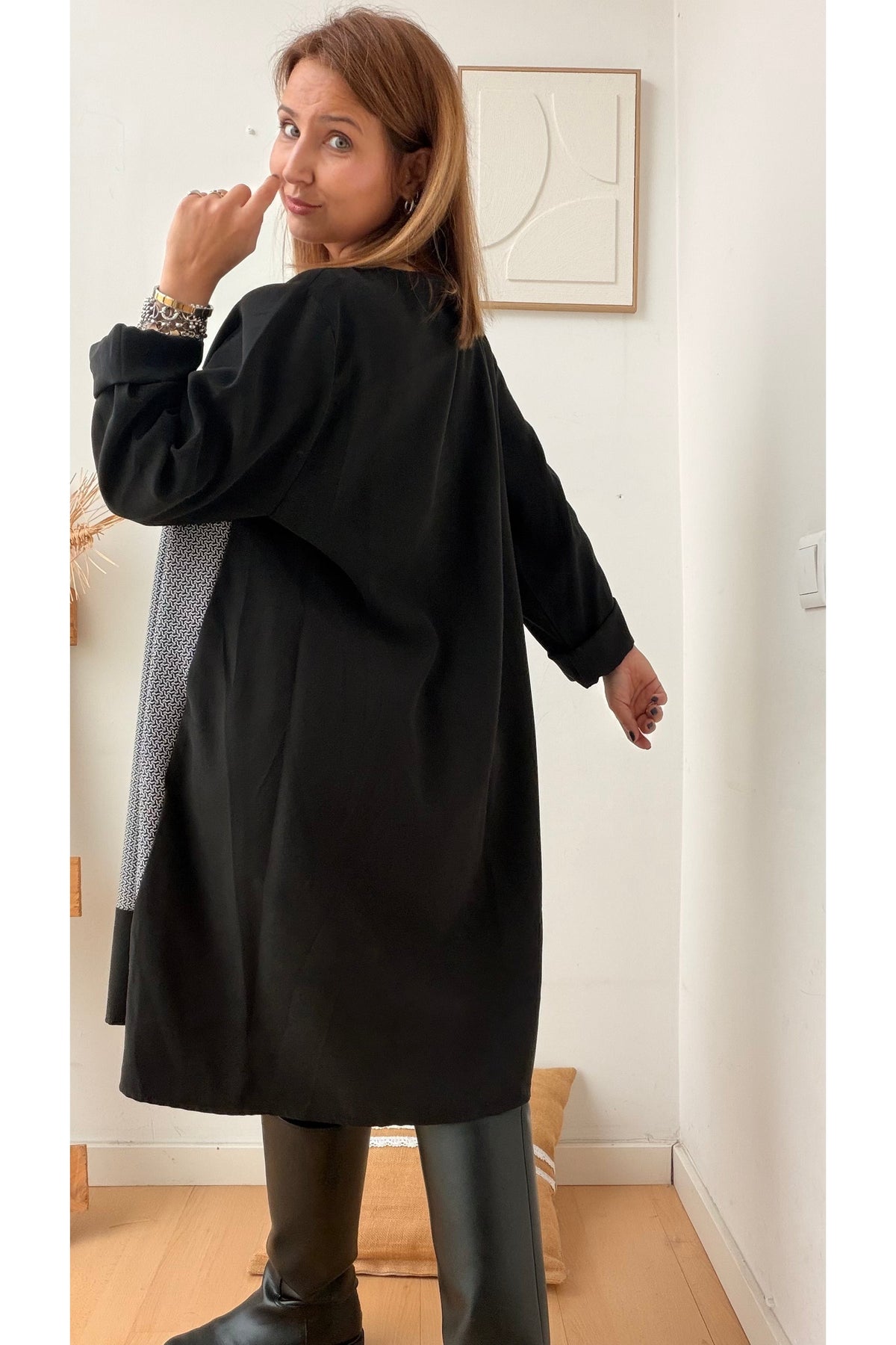 VESTIDO TÚNICA PRETO & TWEED – vista 3