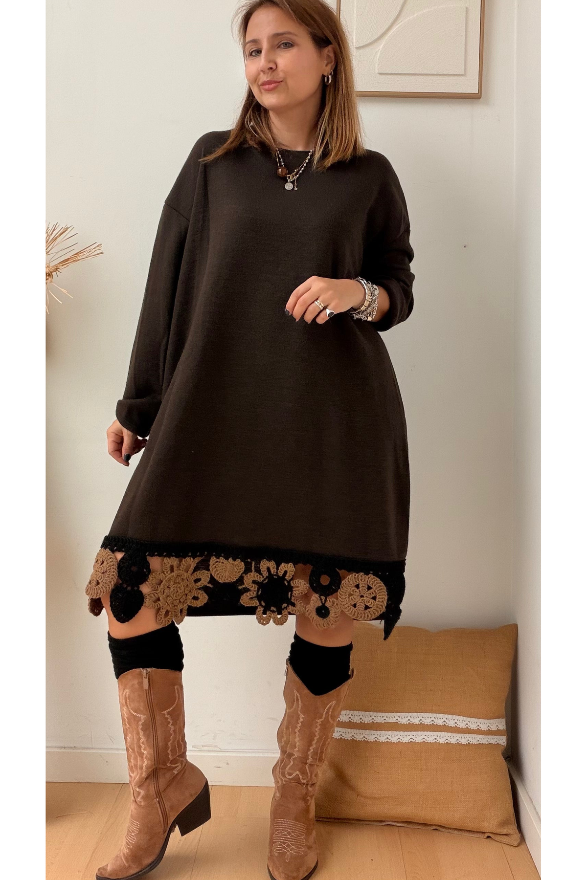 VESTIDO MALHA COM CROCHÊ FLORAL – vista 6