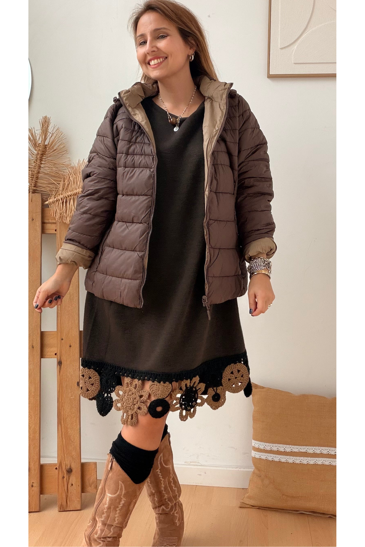VESTIDO MALHA COM CROCHÊ FLORAL – vista 7