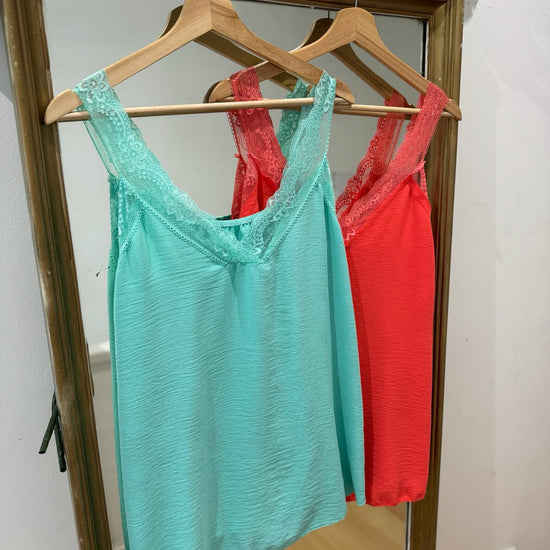 Top alça renda