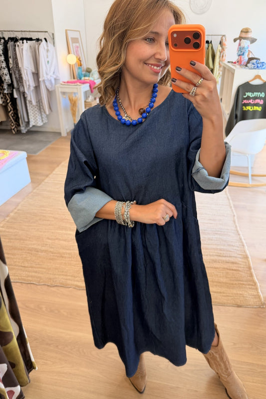 Vestido Dark Jeans Leve da Paprika, corte oversized