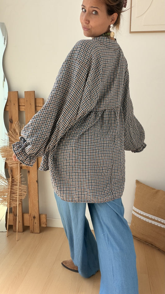Blusa em algodão com padrão vichy azul e branco